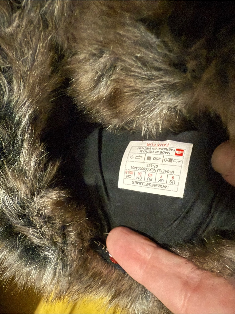 Women's North Face Black Faux-Fur Lined Winter Slip-On Boots - Picture 5 of 5